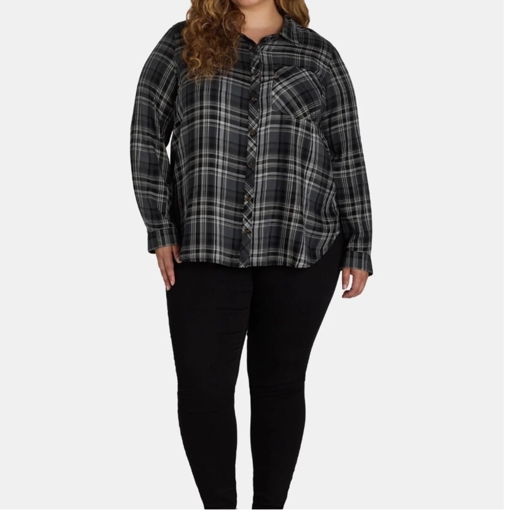 Terra & Sky Dark Gray Black White Oversized Button Down Shirt Size 28W NWT